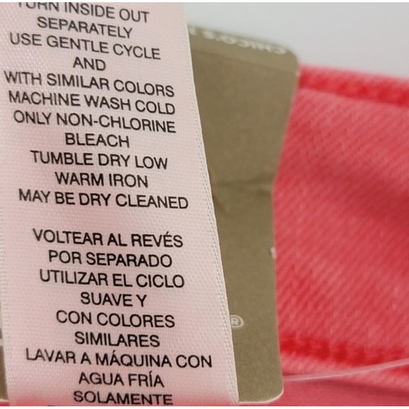 Chico's NEW Women's Size 10 Coral Perfect Girlfriend Slim Capri Fray Hem Jeans - Picture 15 of 15